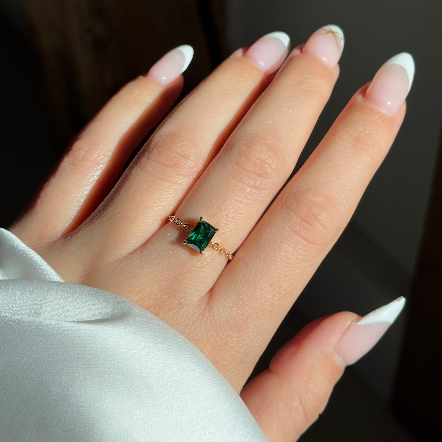 Anillo Ajustable Self-Love Verde Esmeralda - Oro 14K
