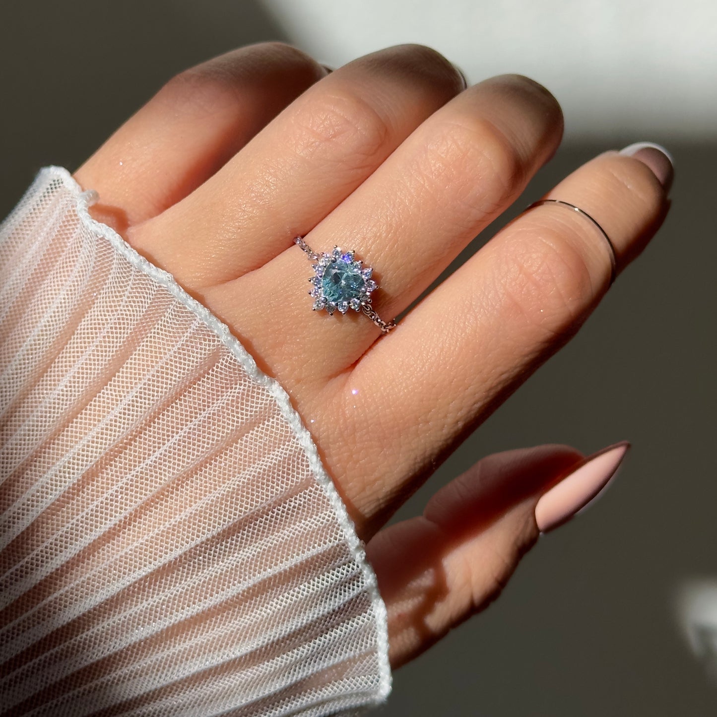 LIMITED EDITION Queen of Hearts Chain Ring- Blue