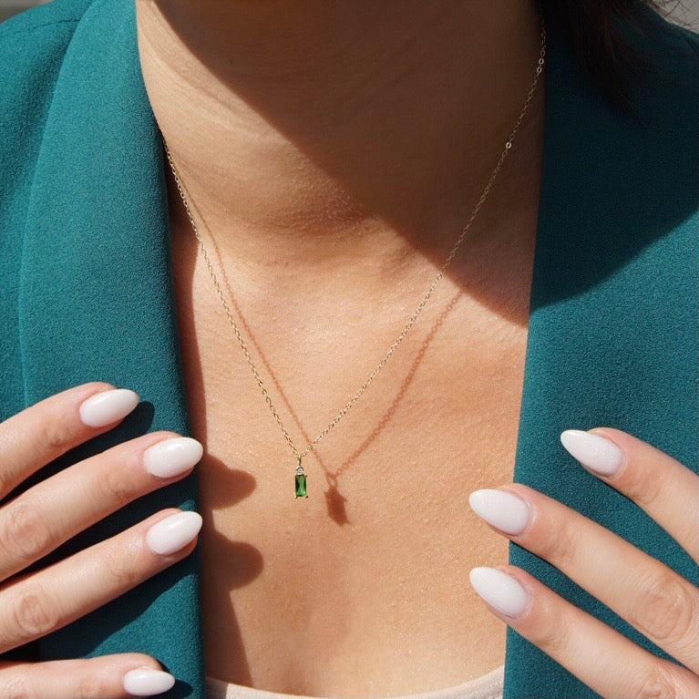 The Everyday Dainty Emerald Green Necklace
