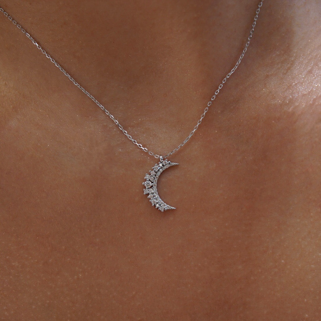 Luna Necklace