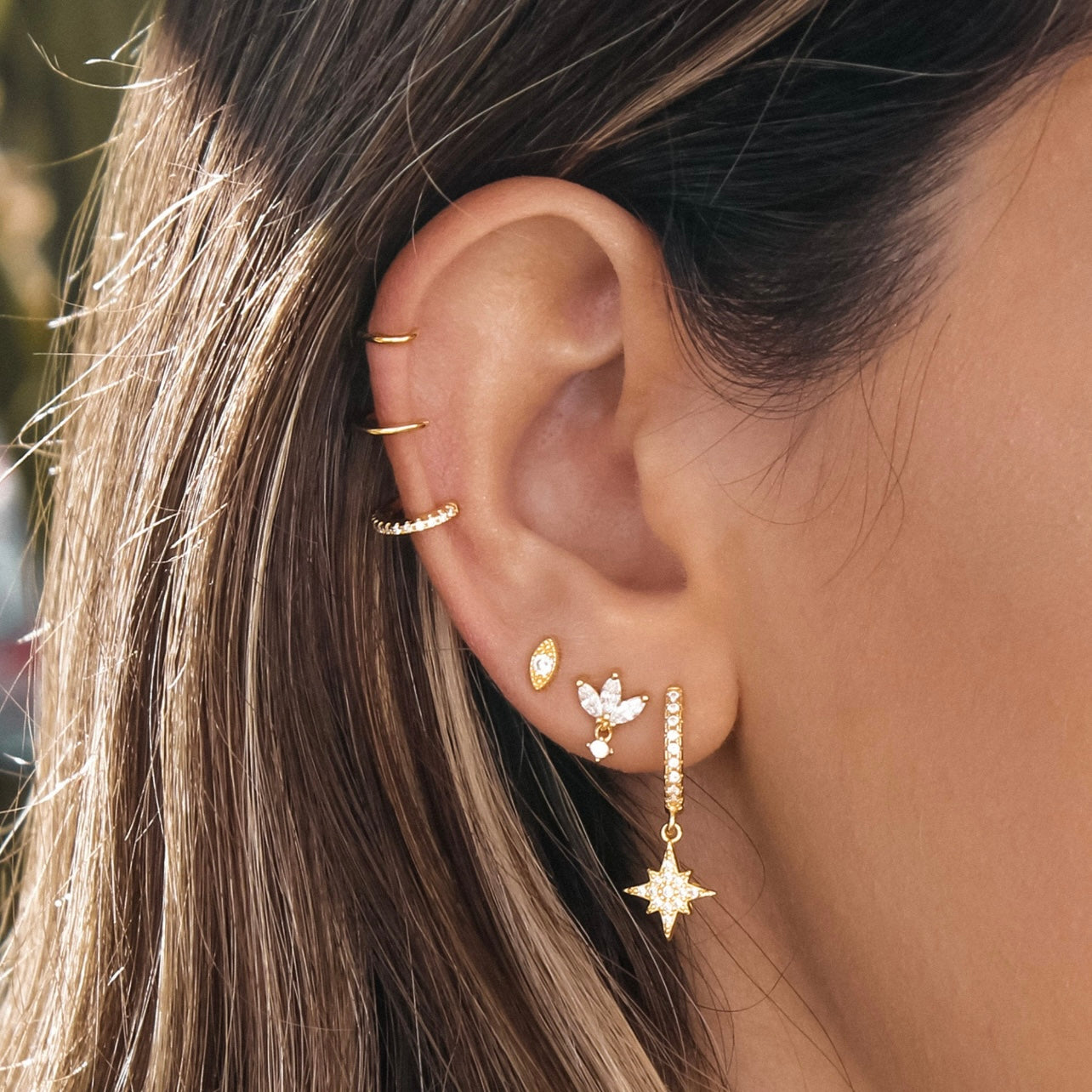 ¡NUEVO! Ear cuff triple: oro de 14 quilates sobre plata de ley